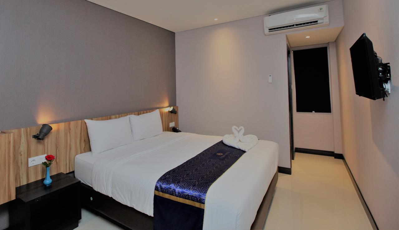 Fitra Hotel Majalengka Exterior photo